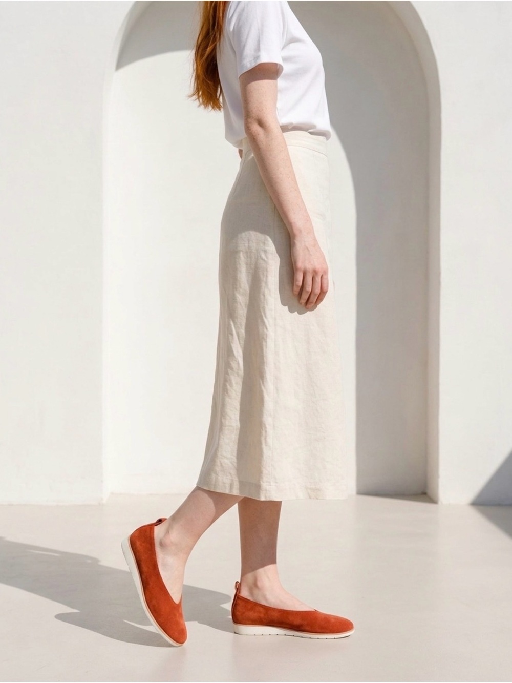 Eileen Fisher women Humor Demi-Wedge Flats Brick size 10. Suede, slip on, orange